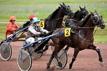 D6 Mauquenchy 21-08-02 321   Photo ACG