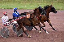 D6 Mauquenchy 21-08-02 455   Photo ACG