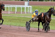 D6 Mauquenchy 21-08-02 506   Photo ACG